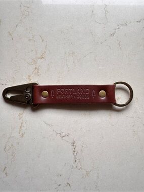 Portland Leather Goods Keychain Long
